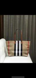 Picture of Burberry Handbags _SKUfw221095373fw